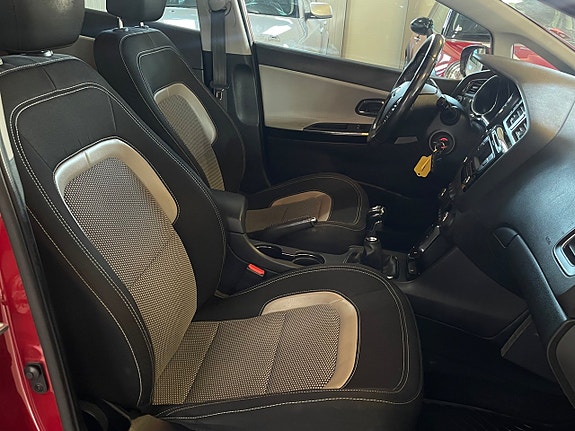 Kia Ceed 14 of 22
