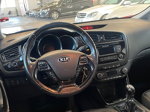 Kia Ceed 10 of 22