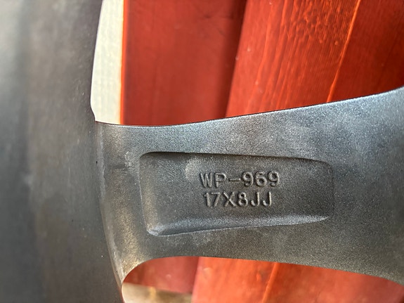 Product image 6 of 9