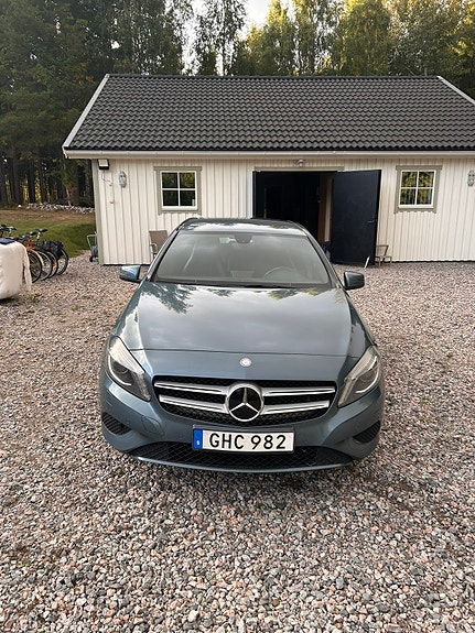 Mercedes-Benz A180 4 of 10