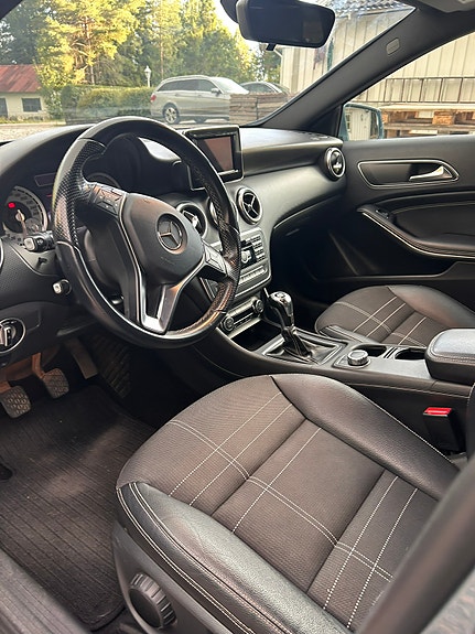 Mercedes-Benz A180 7 of 10