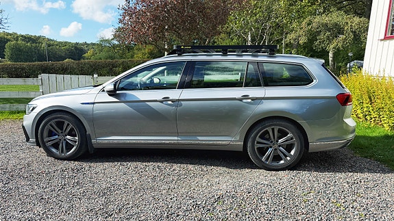 Volkswagen Passat 7 of 14