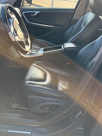 Volvo V60 5 of 20