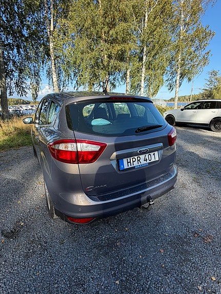 Ford C-Max 2 of 7