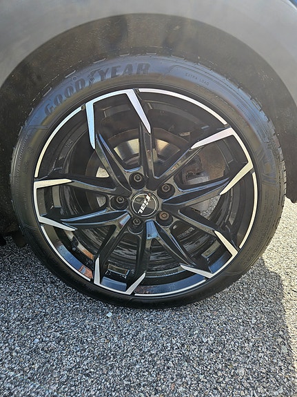 MINI Cooper 4 of 9
