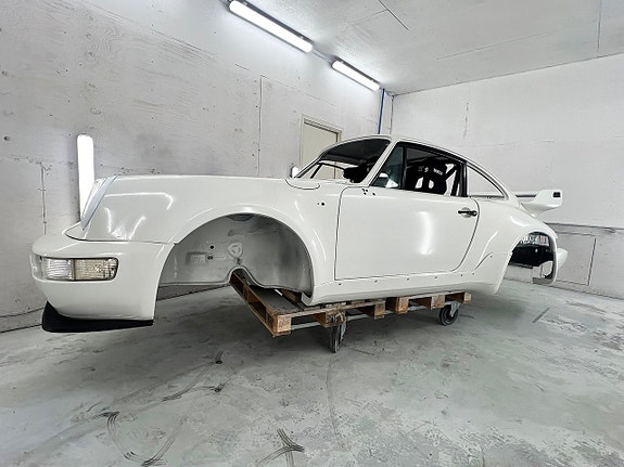 Porsche 911 Turbo 20 of 26