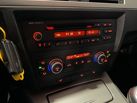 BMW 330xd 11 of 11