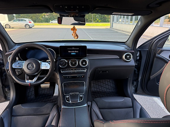 Mercedes-Benz GLC300 de 9 of 20