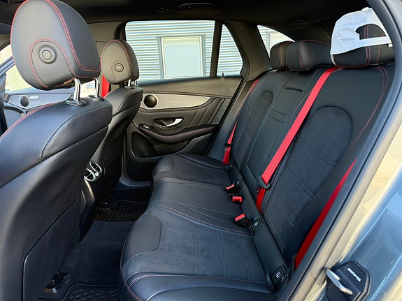 Mercedes-Benz GLC300 de 12 of 20