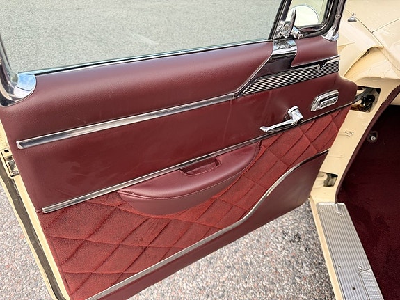 Chrysler New Yorker 16 of 16
