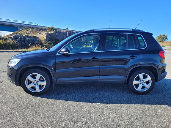 Volkswagen Tiguan 2 of 11