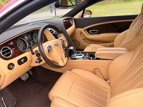 Bentley Continental GT 12 of 19