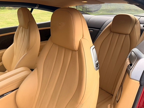 Bentley Continental GT 13 of 19