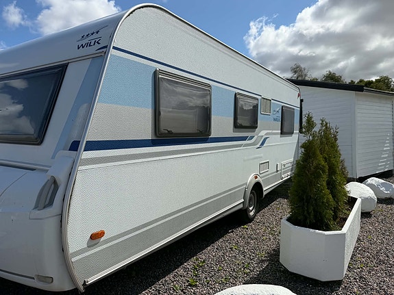 Wilk S 560 2 of 13