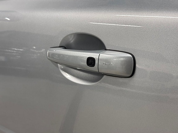 Volvo V70 7 of 24
