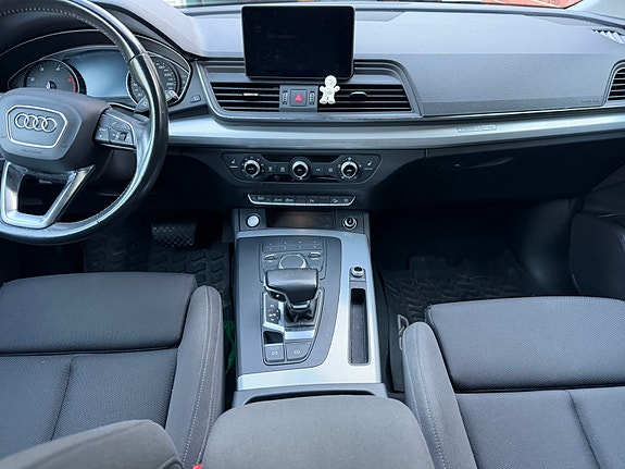 Audi Q5 6 of 10