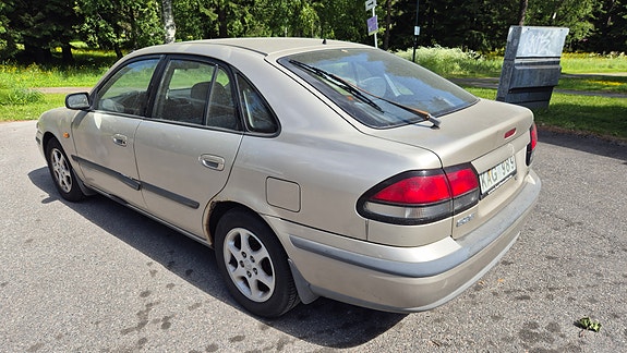 Mazda 626 9 of 9