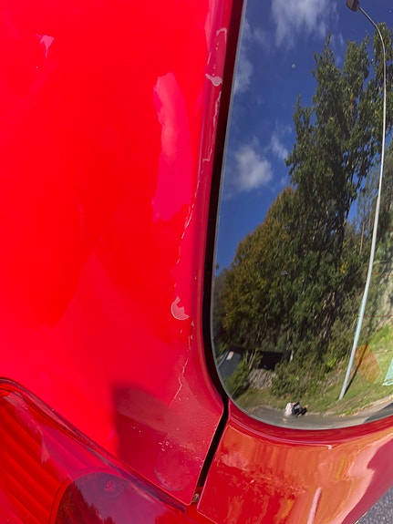 Toyota Yaris 9 of 16