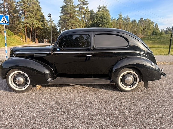 Ford Standard 2 of 12