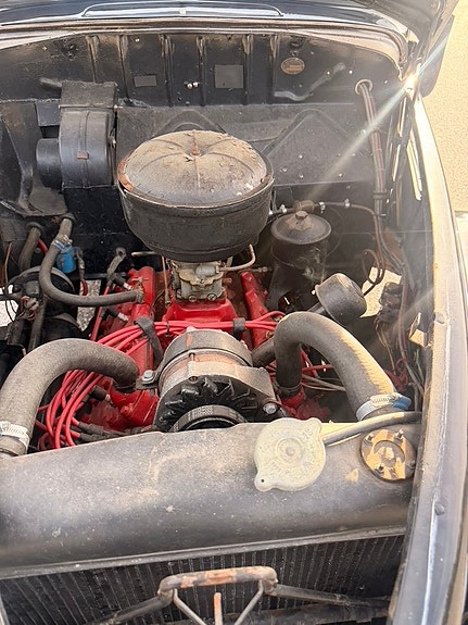 Ford Standard 8 of 12