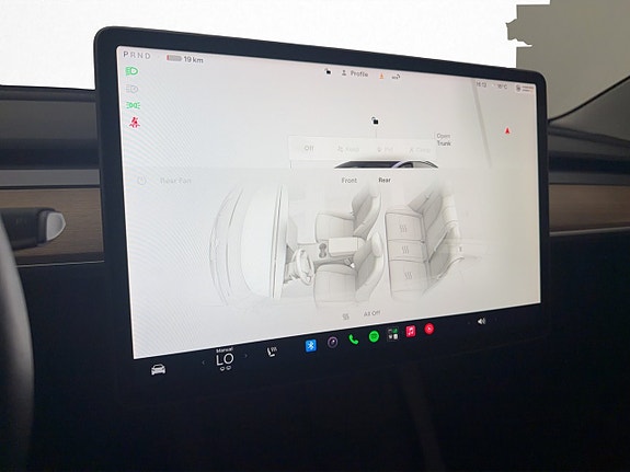 Tesla Model 3 27 of 30