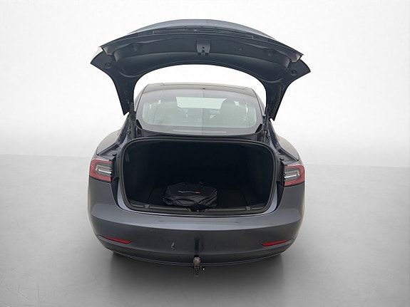 Tesla Model 3 10 of 30