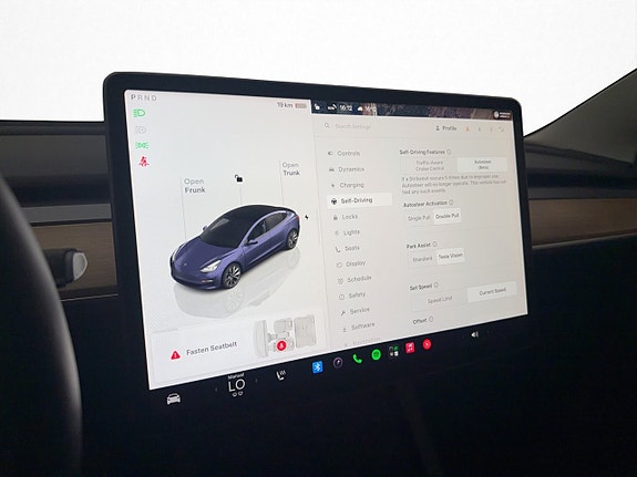 Tesla Model 3 21 of 30