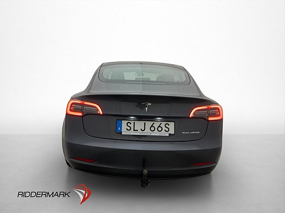 Tesla Model 3 8 of 30