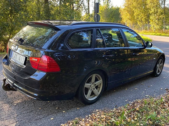 BMW 318d 4 of 6