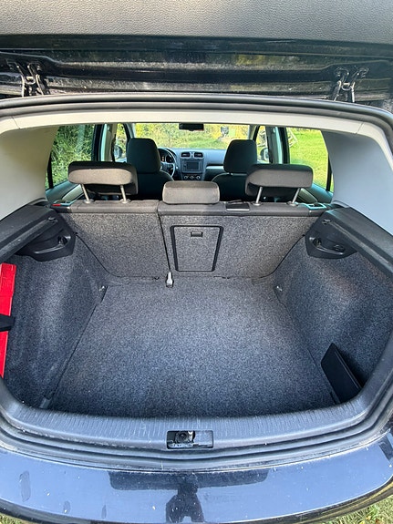 Volkswagen Golf VI 7 of 10