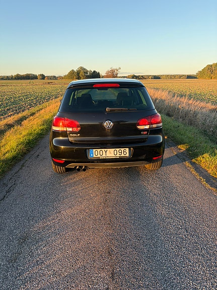 Volkswagen Golf VI 8 of 10