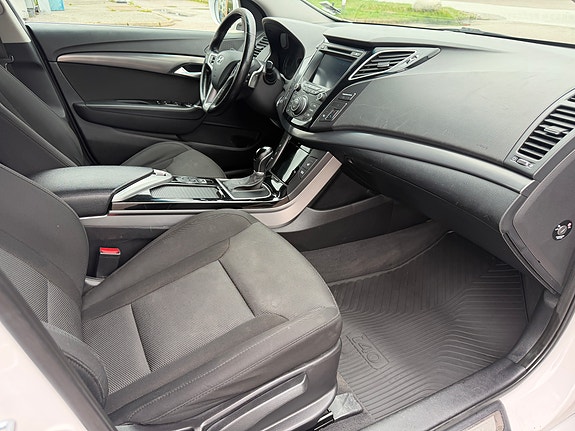Hyundai i40 3 of 7