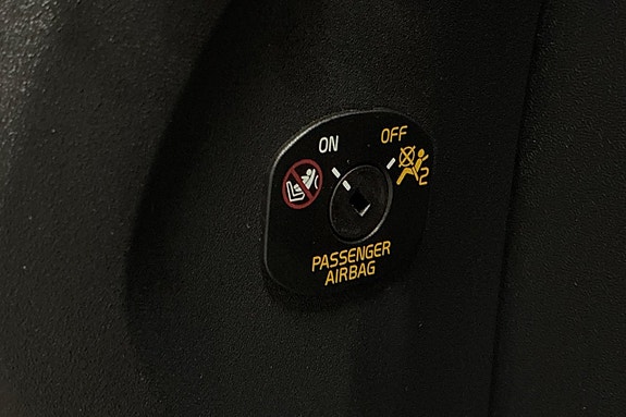 Volvo V40 27 of 30