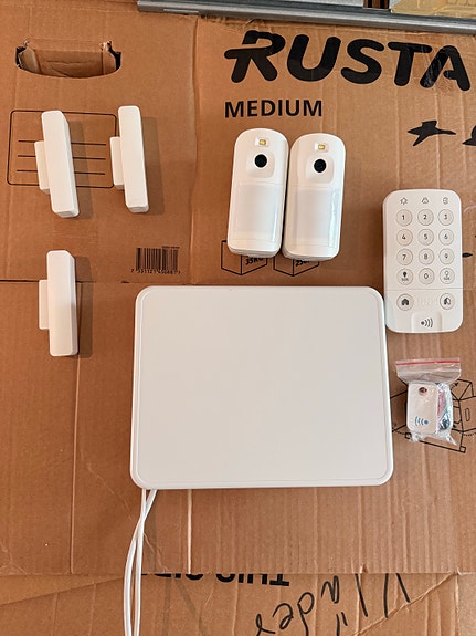 Product image 1 of 3
