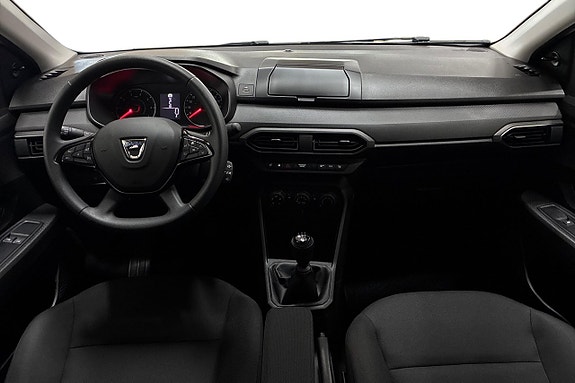 Dacia Sandero 12 of 28