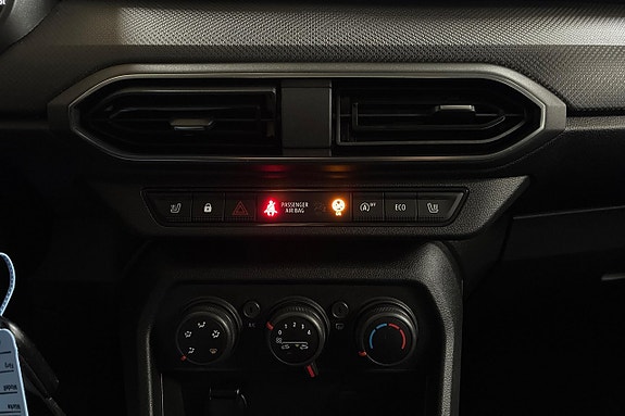 Dacia Sandero 20 of 28