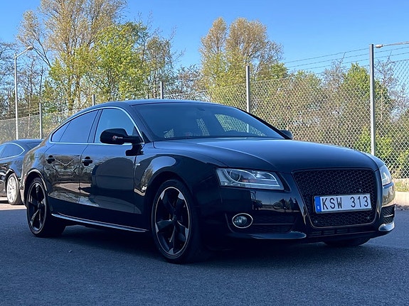 Audi A5 2 of 18