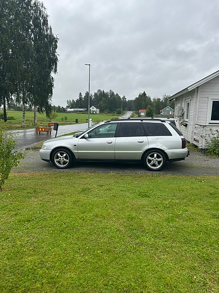 Audi A4 2 of 11