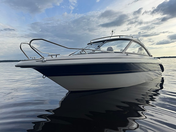 Yamarin 59 HT med Yamaha F150 och 80km/h trailer 8 of 10