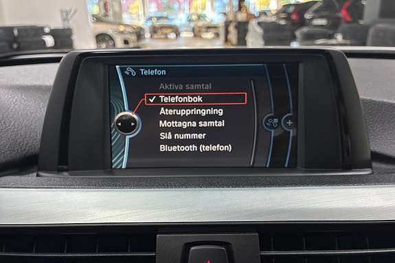 BMW 328i 22 of 27