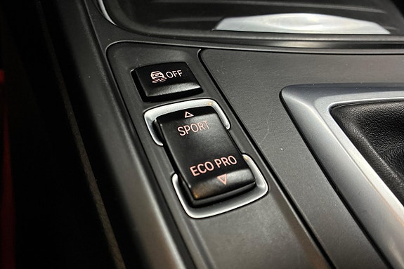 BMW 328i 26 of 27
