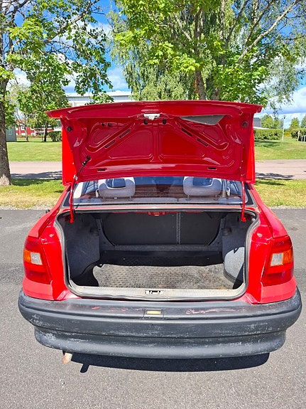 Opel Astra 5 of 9