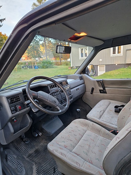 Volkswagen Transporter 2 of 5