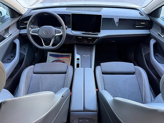Volkswagen Passat 15 of 30