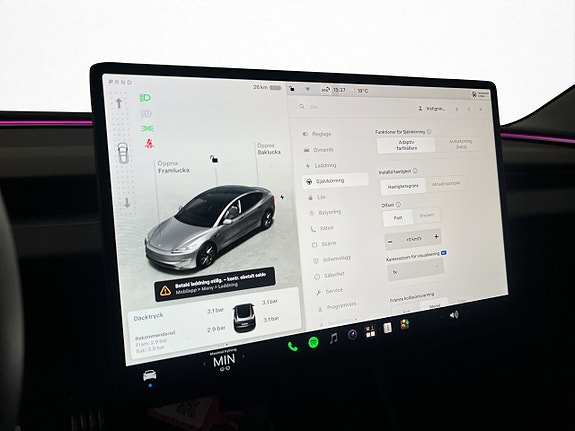 Tesla Model 3 21 of 30