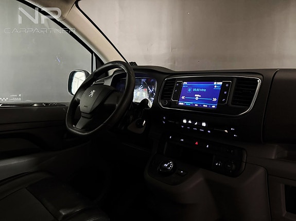 Peugeot Expert 8 of 17