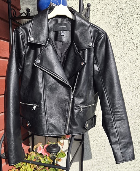 Product image 1 of 8