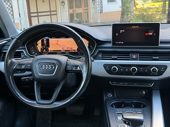 Audi A4 9 of 15