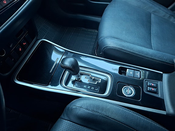 Mitsubishi Outlander 13 of 19
