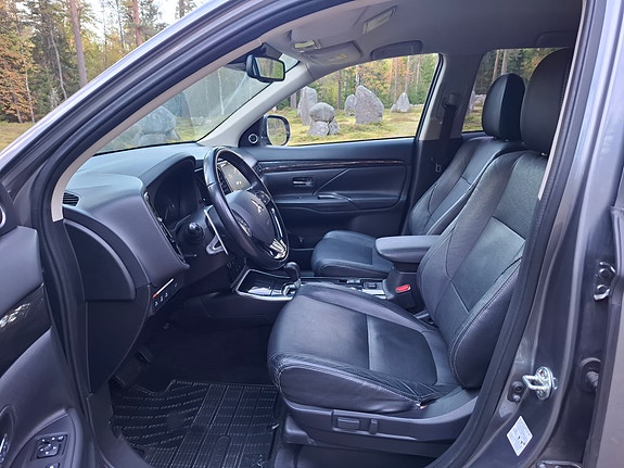 Mitsubishi Outlander 15 of 19